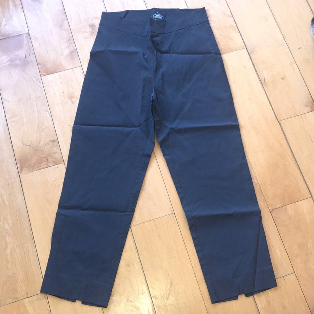 Avenue Montaigne pull on Capri pants “Milan”